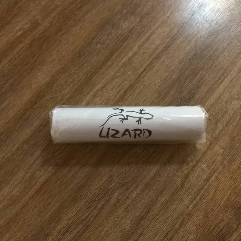 برچسب پارکابی خودرو لیزارد مدل ساده طرح چرم نقطه ای کد LZD-828 بسته دو عددی — تصویر ۴