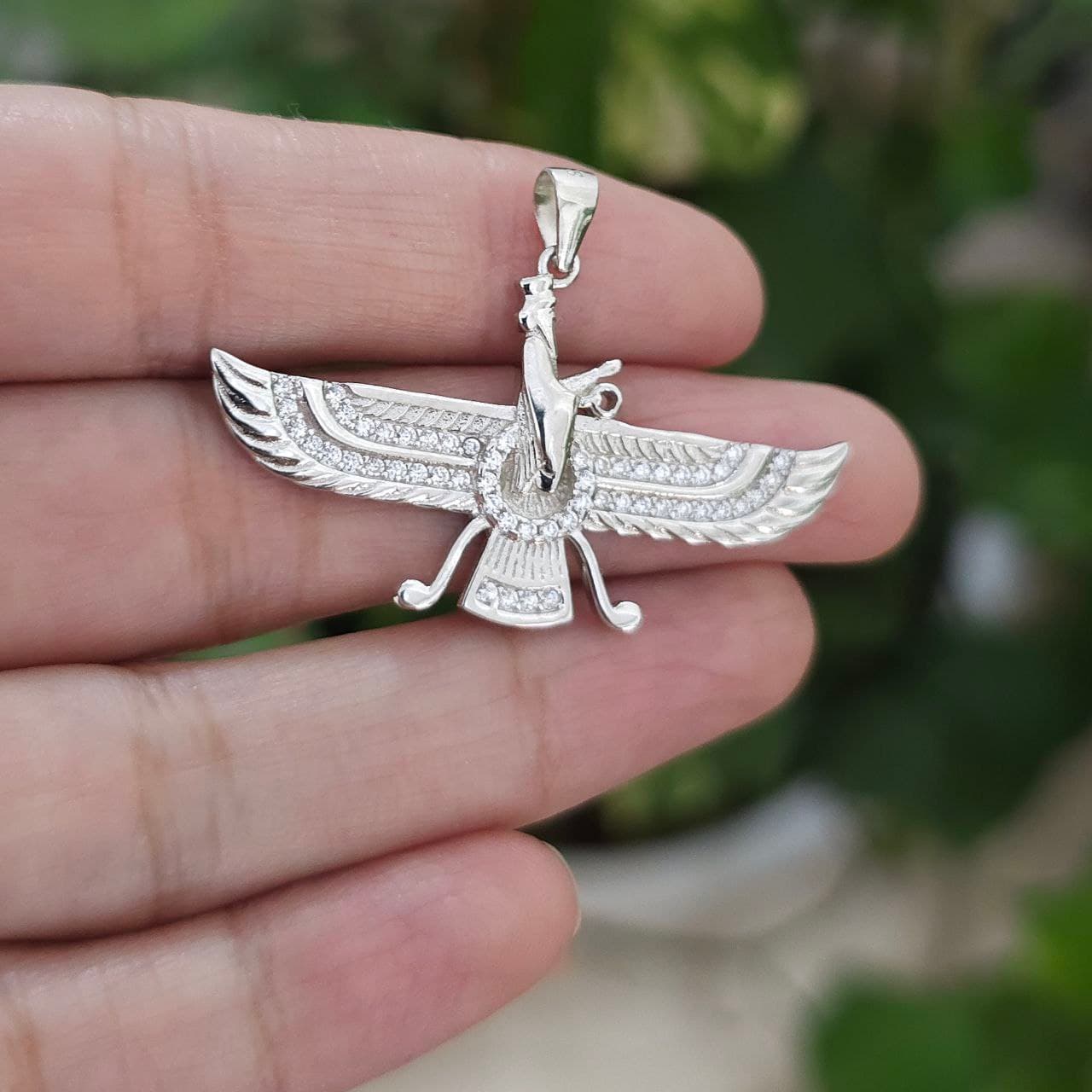 گردنبند نقره فروهر MT 1342 — تصویر ۲