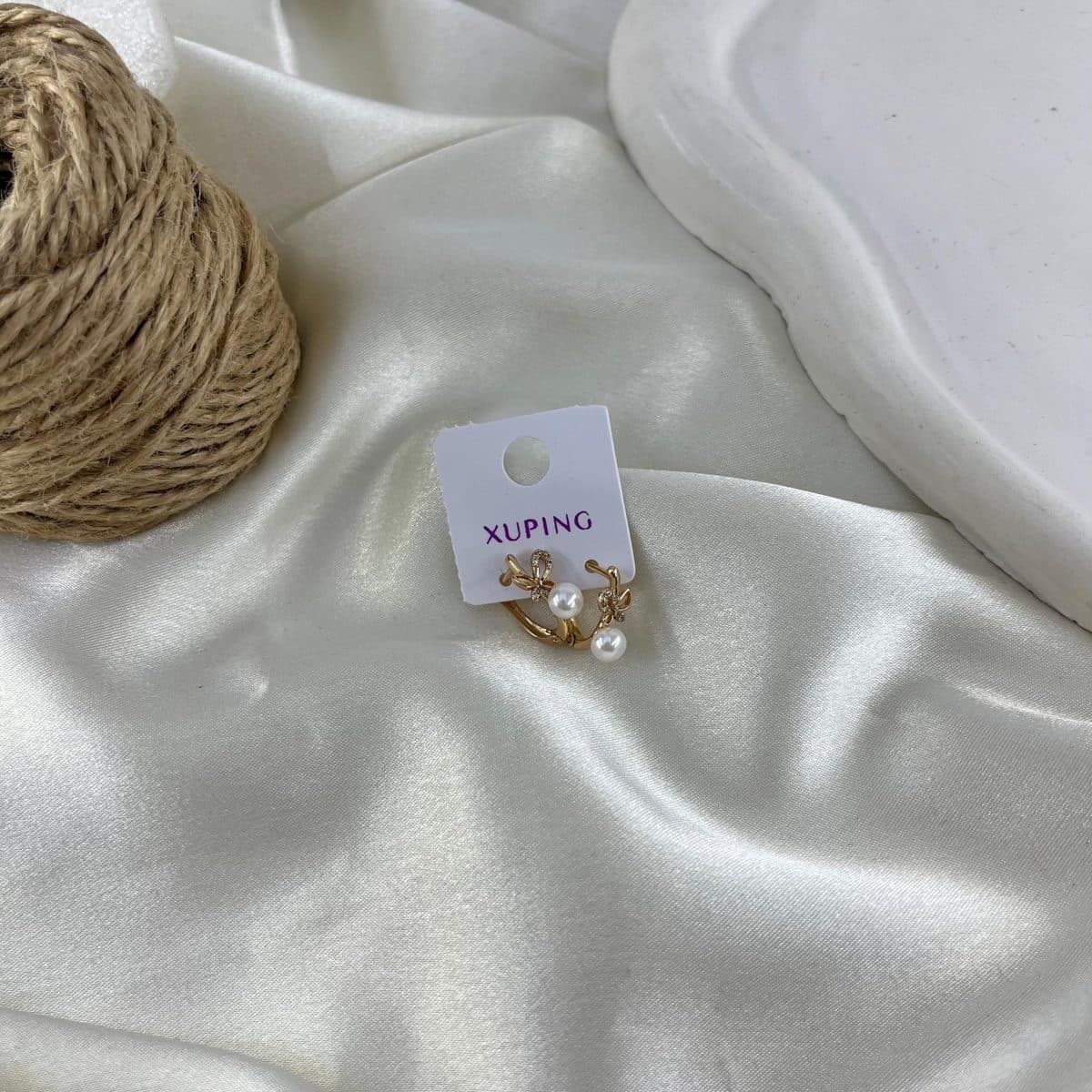 گوشواره زنانه ژوپینگ مدل پروانه و مروارید کد E6480 — تصویر ۴