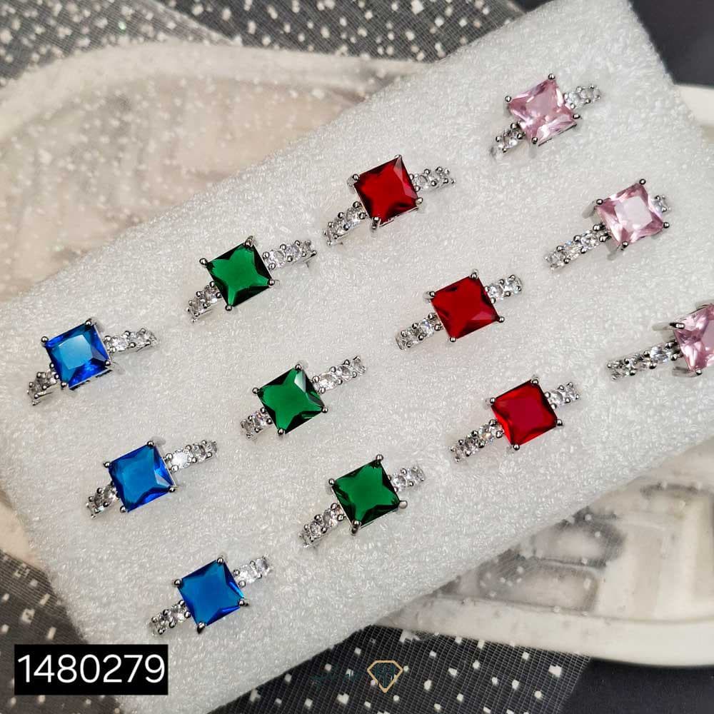 انگشتر جواهری تک سولیتر رنگی (4گوش رکاب نگین دار)