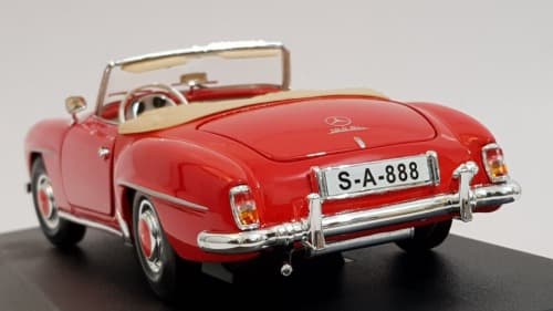 ماشین بازی مایستو مدل 1955Mercedes Benz 190SL — تصویر ۸