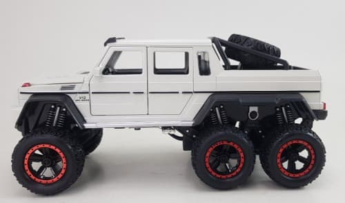 ماشین بازی مدل AMG G63 — تصویر ۵
