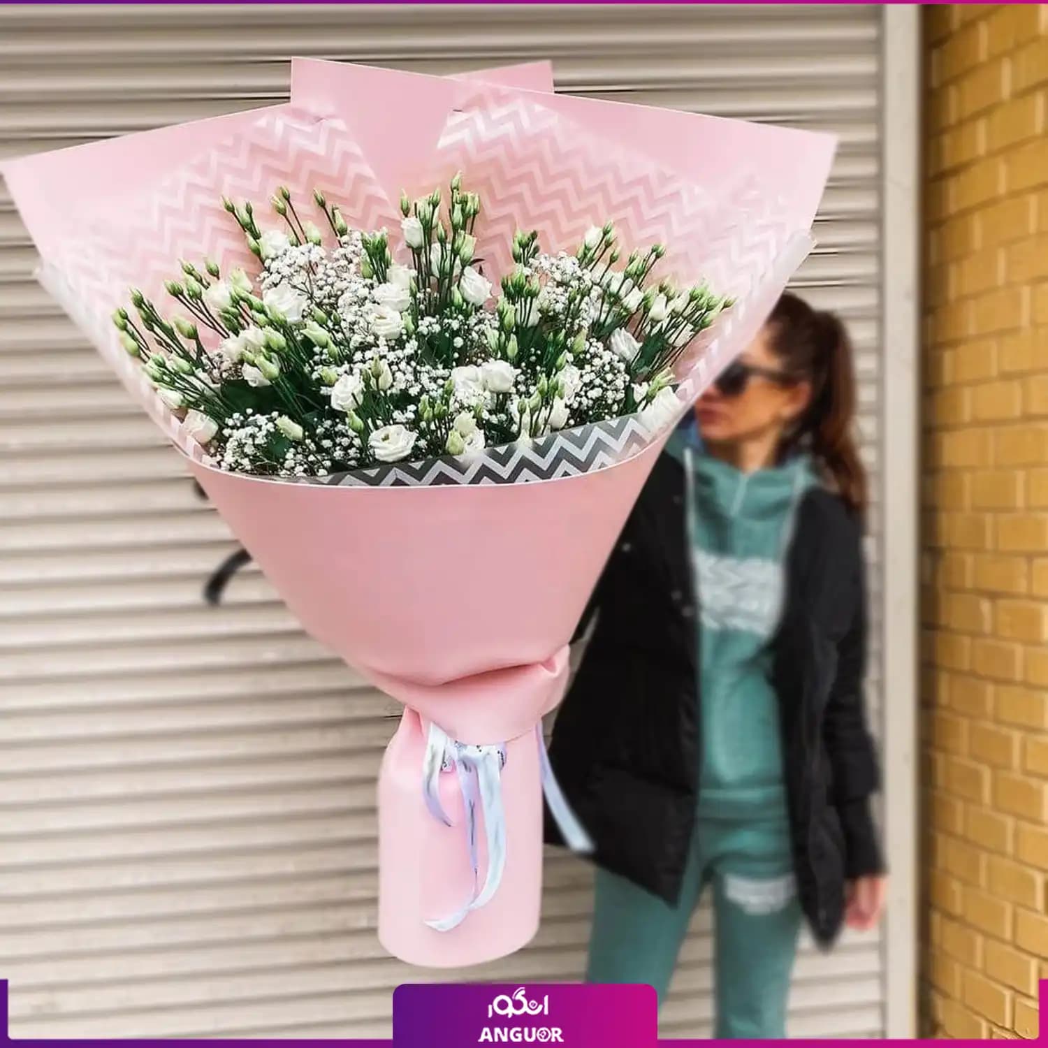دسته گل بزرگ لیسیانتوس و ژیپسوفیلا