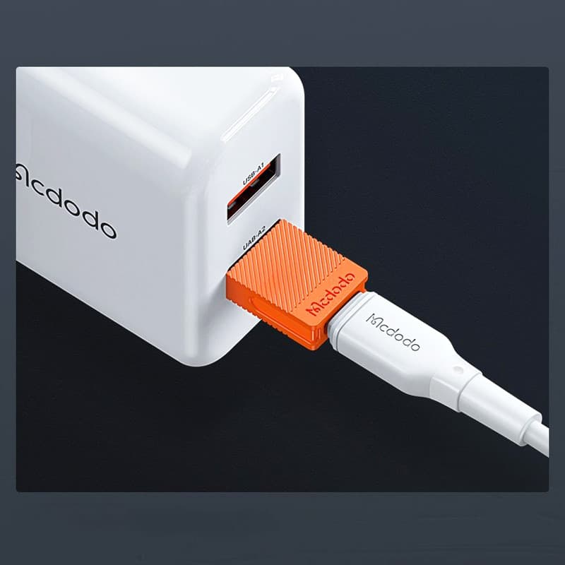 تبدیل Type-C به USB مدل Mcdodo OT-6550 — تصویر ۳