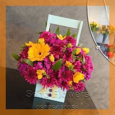 گلفروشی نزدیک فرشته