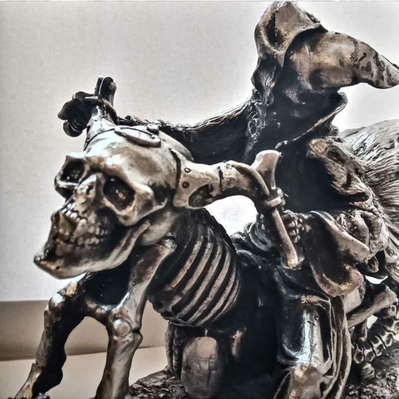 مجسمه مدل اسکلت طرح موتور ds2e3 — تصویر ۲