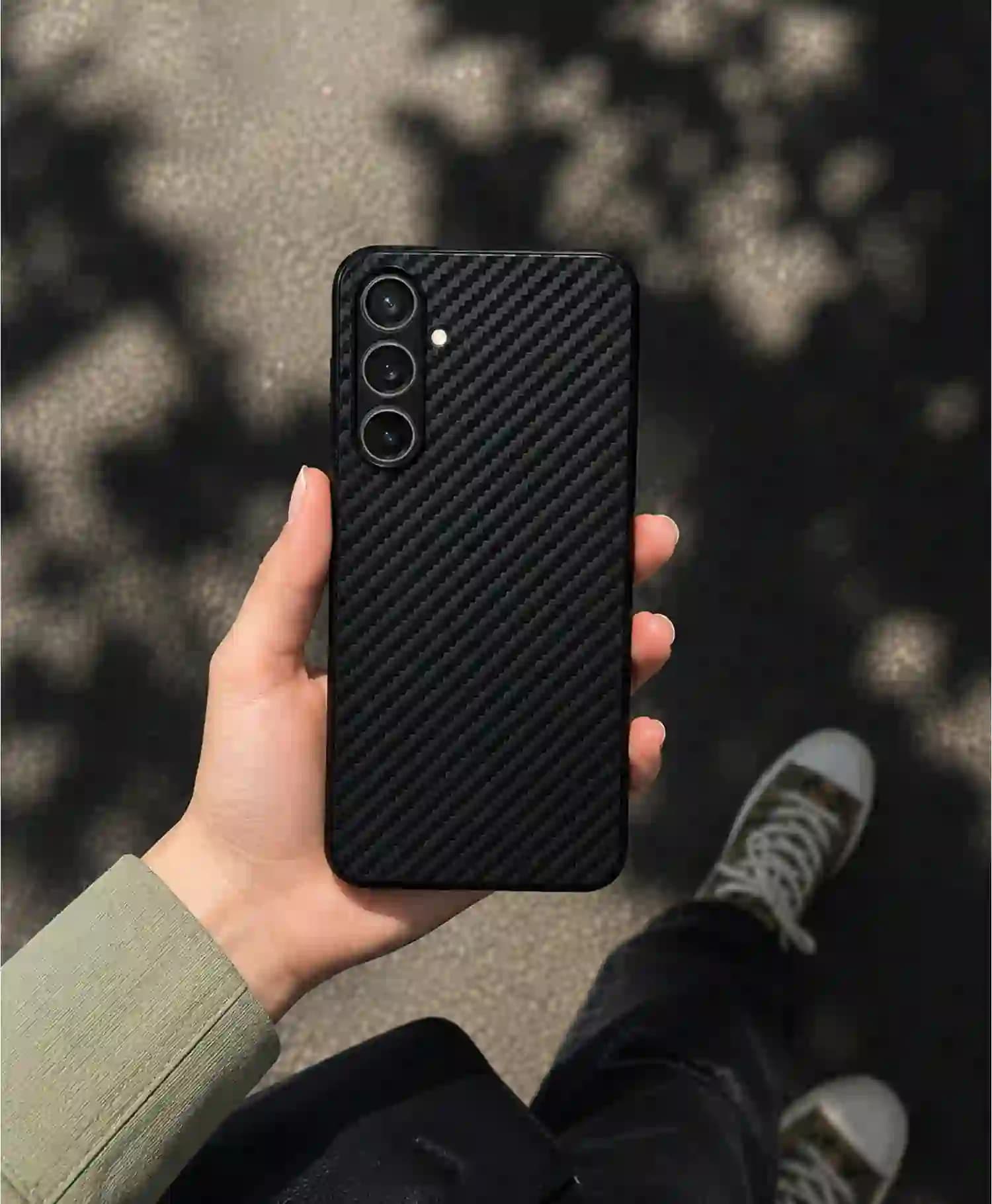قاب ژله ای طرح کربنی گوشی موبایل Samsung S23 FE — تصویر ۴