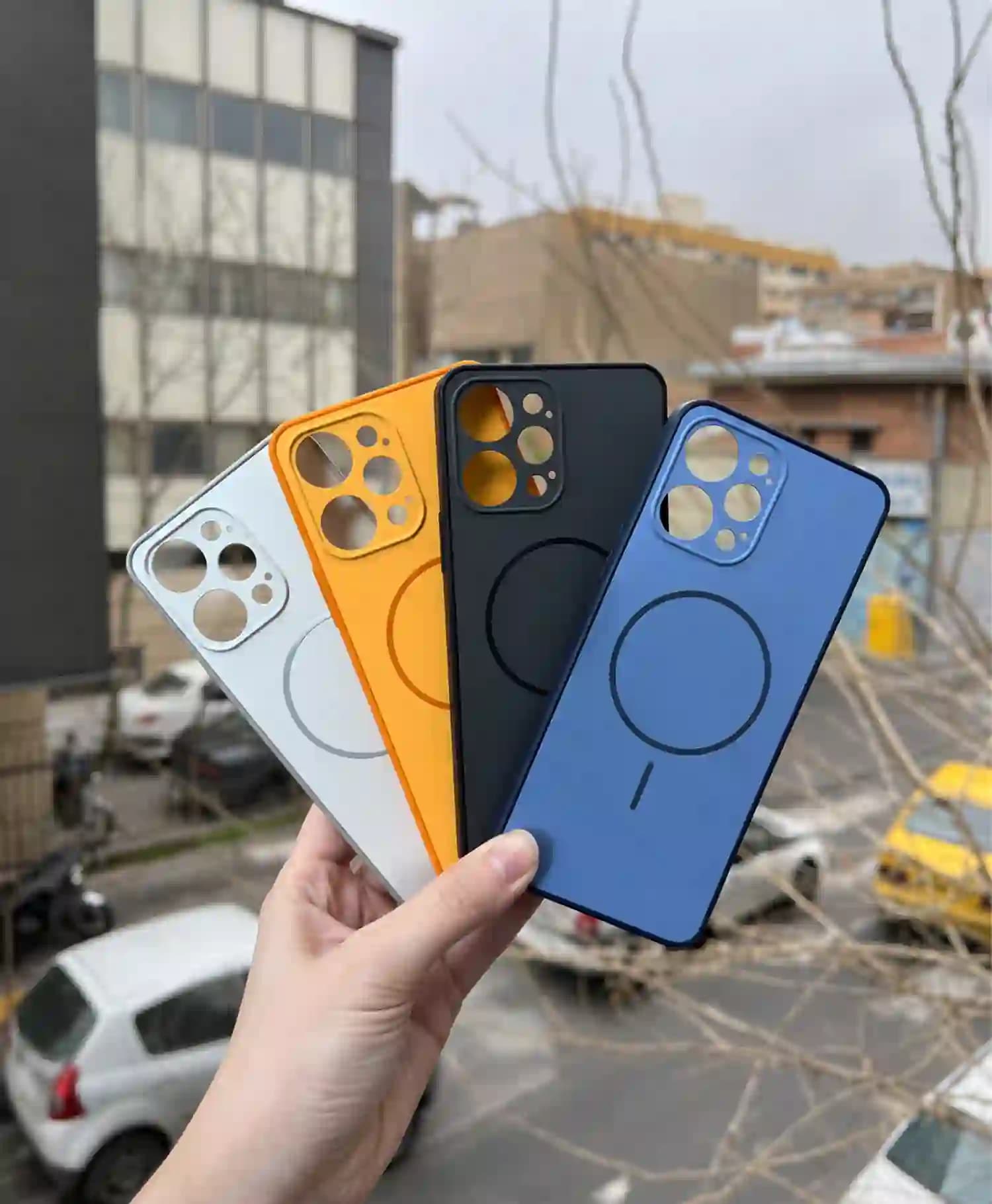 قاب PVD طرح مگ سیف گوشی موبایل Redmi 12 — تصویر ۴