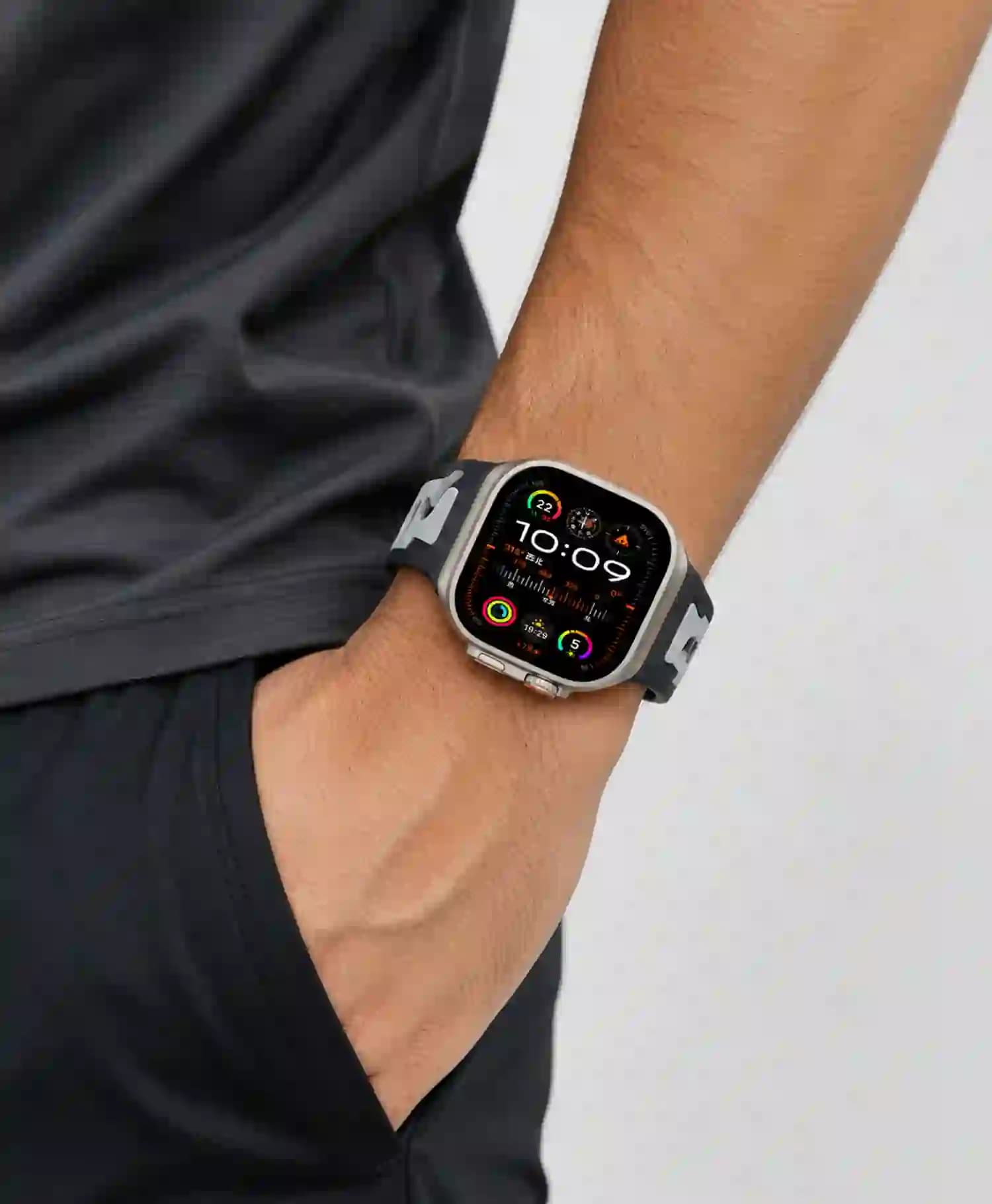 بند سیلیکونی دو رنگ اپل واچ سایز 38-40-41 مدل Spigen — تصویر ۴