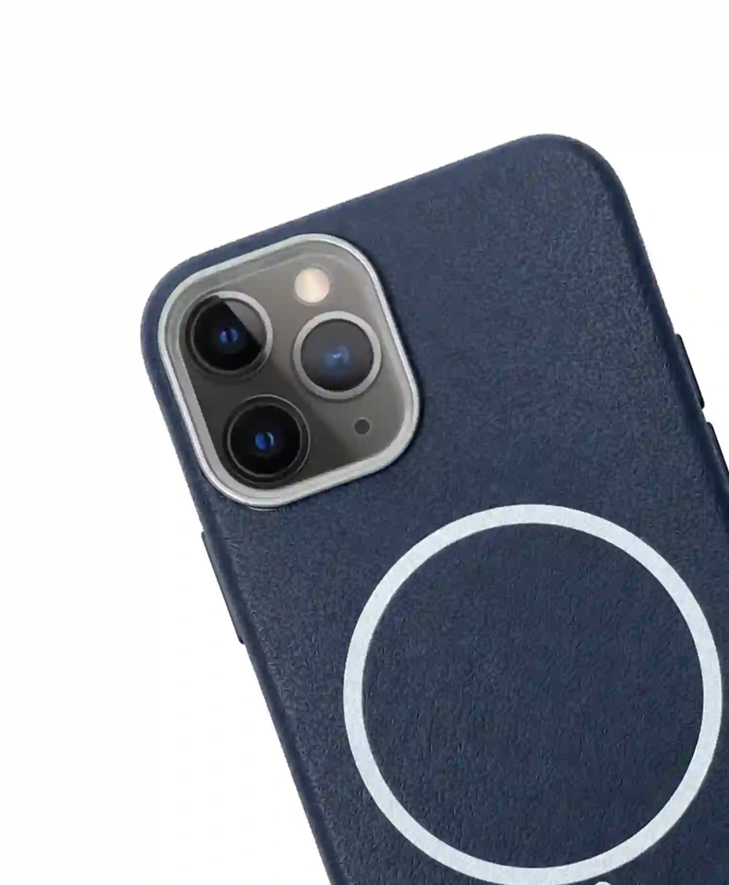 قاب طرح چرمی Sport مگ سیف دار گوشی موبایل Iphone 11 Pro — تصویر ۲