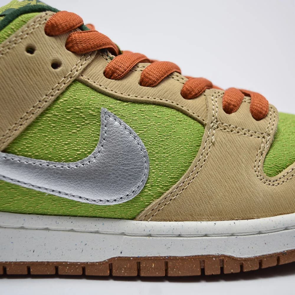 کتونی Nike مدل SB Dunk Low – FQ7585-200 — تصویر ۷