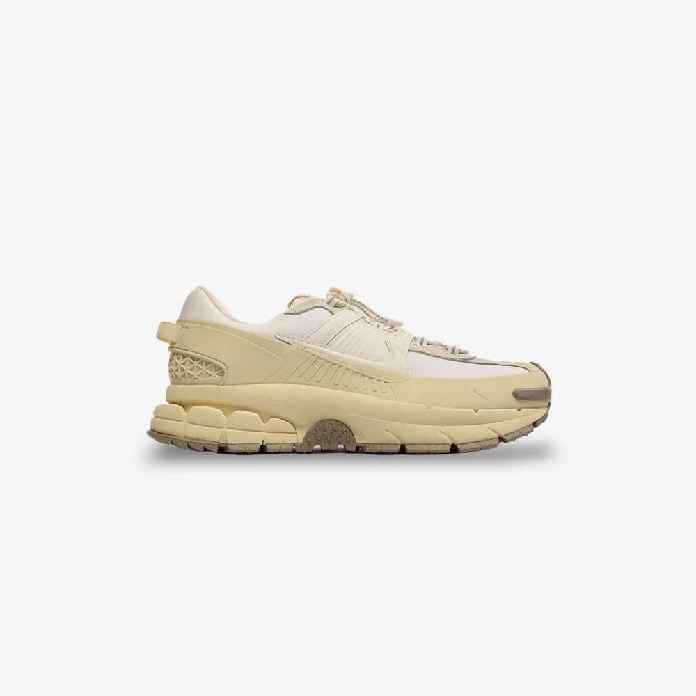 کتونی Nike مدل Vomero Roam – FV2295-101
