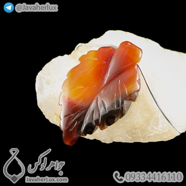 گردنبند سنگ عقیق تراش برگ _ کد : 400322 — تصویر ۲