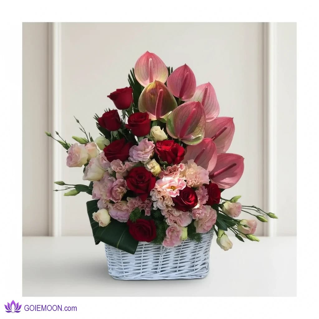 ‎سبد گل رومیزی مناسب برای مراسمات رسمی و غیر رسمی