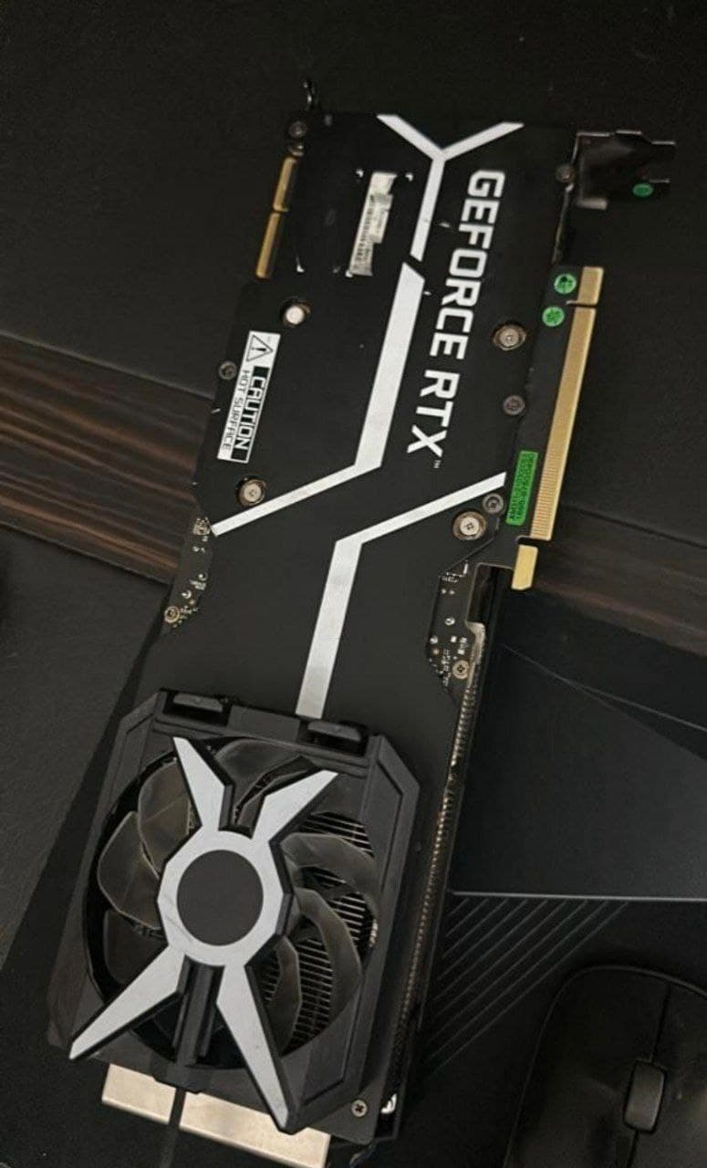 کارت گرافیک استوک گلکس GALAX GeForce RTX 3090 ظرفیت 24 گیگابایت — تصویر ۳