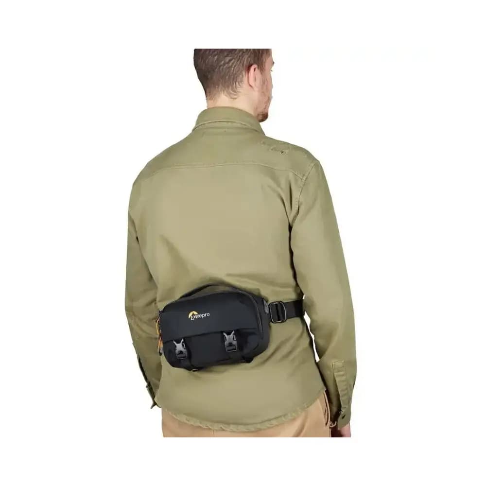 کیف دوربین Lowepro Trekker Lite HP 100 مشکی — تصویر ۶