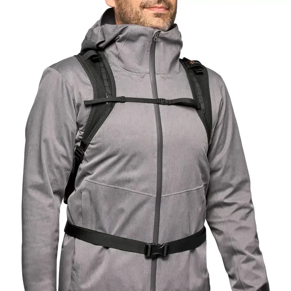 کوله پشتی لوپرو Lowepro RunAbout BP 18L Collapsible Backpack — تصویر ۳