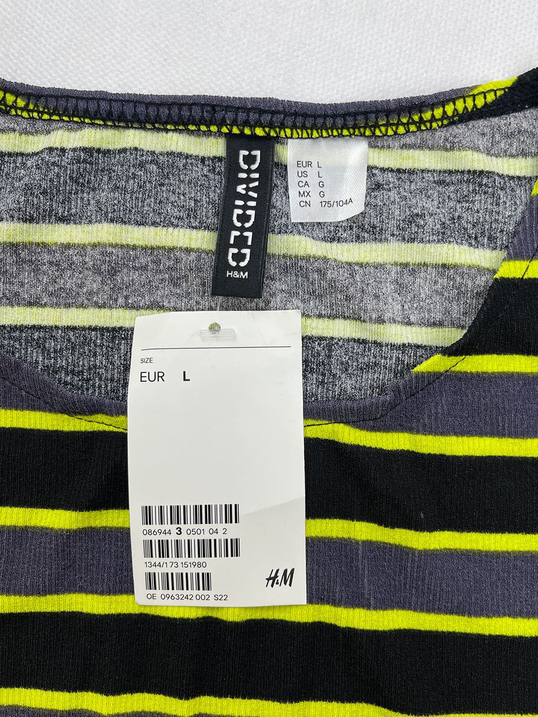 تونیک زنانه طرح راه راه مجلسی برند H&M کد b4003 — تصویر ۵