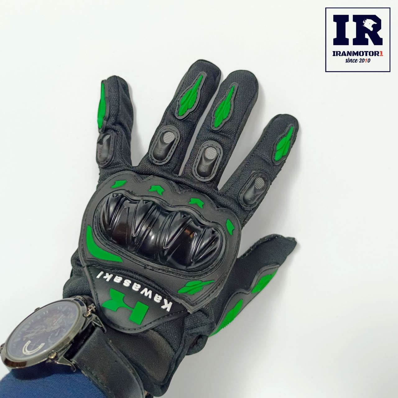 دستکش موتورسواری ضربه گیردار kawasaki کاوازاکی مشکی سبز
