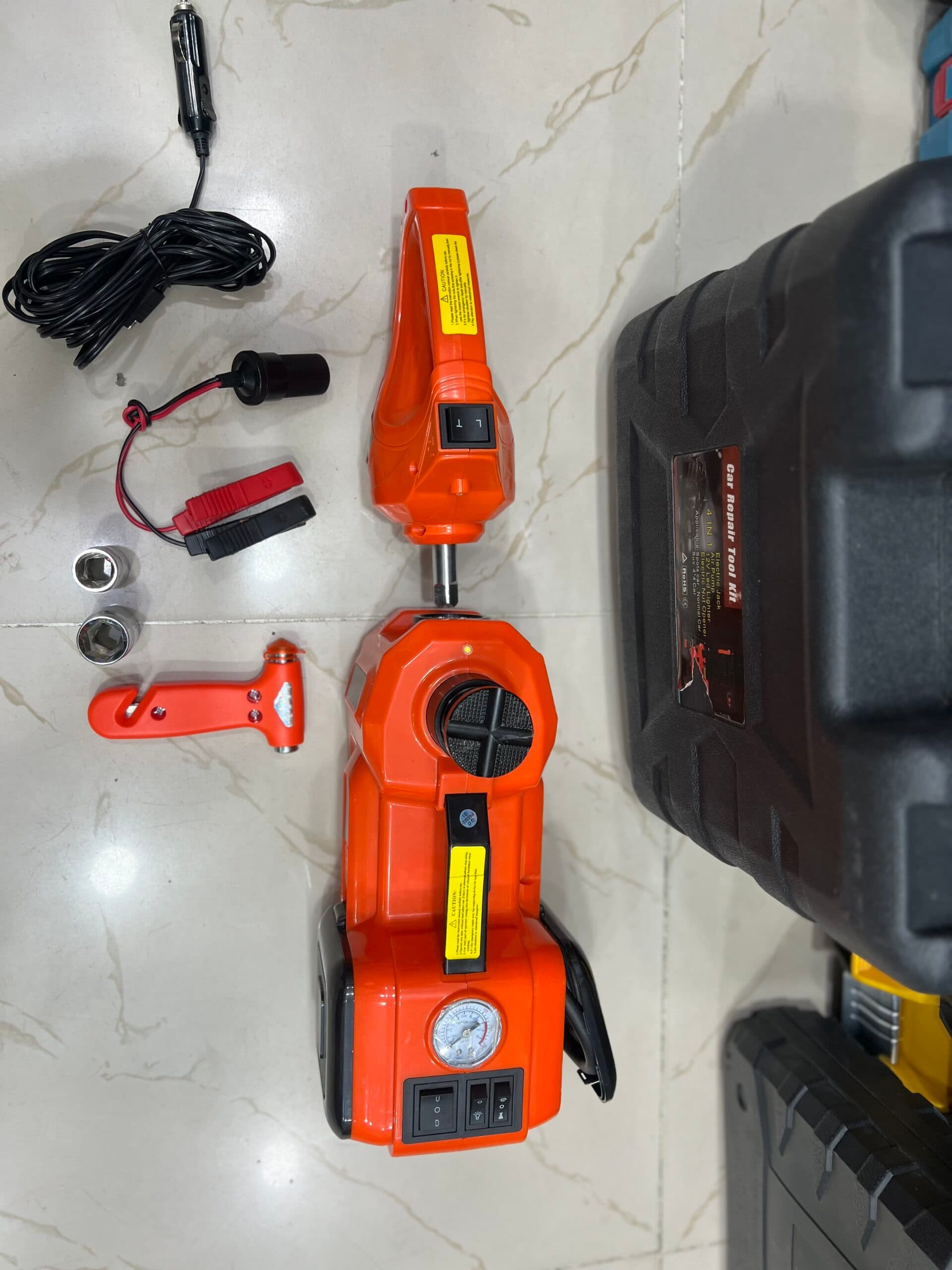 پک کامل آپاراتی جک پمپ باد و بکس فندکی مدل G-Z 3-in-1 Car Repair Tool Kit — تصویر ۵