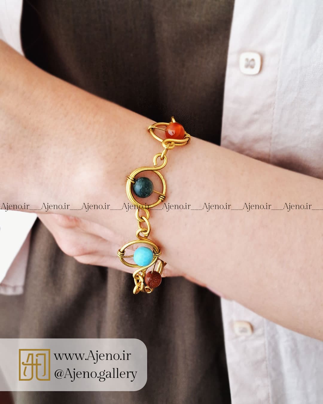 دستبند سنگ اصل ترکیبی طرح زنجیره طلایی — تصویر ۳