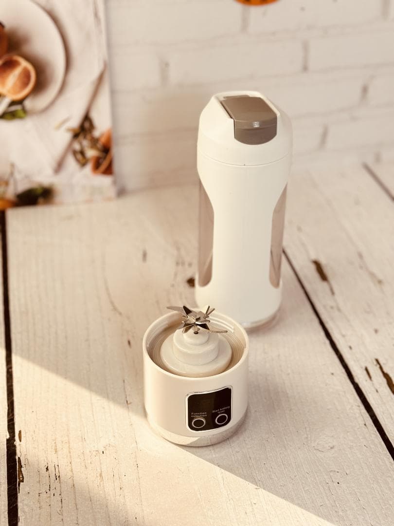 شیکر برقی (اسموتی ساز) JUICING CUP کد 6981 — تصویر ۳