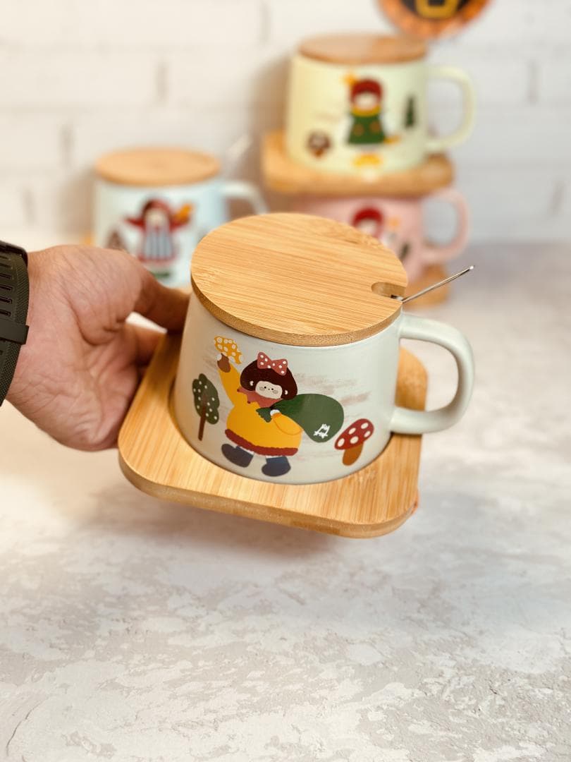 ماگ زير چوبى درب دار طرح دختر فانتزى كد 9232 — تصویر ۵