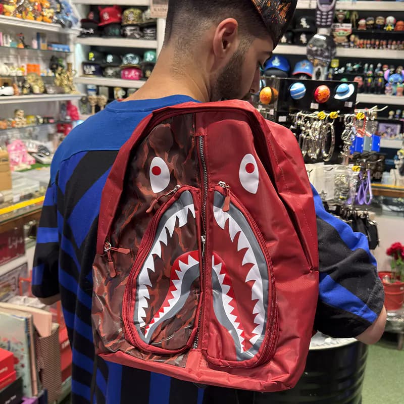 کوله بیپ Bape وارداتی قرمز — تصویر ۲