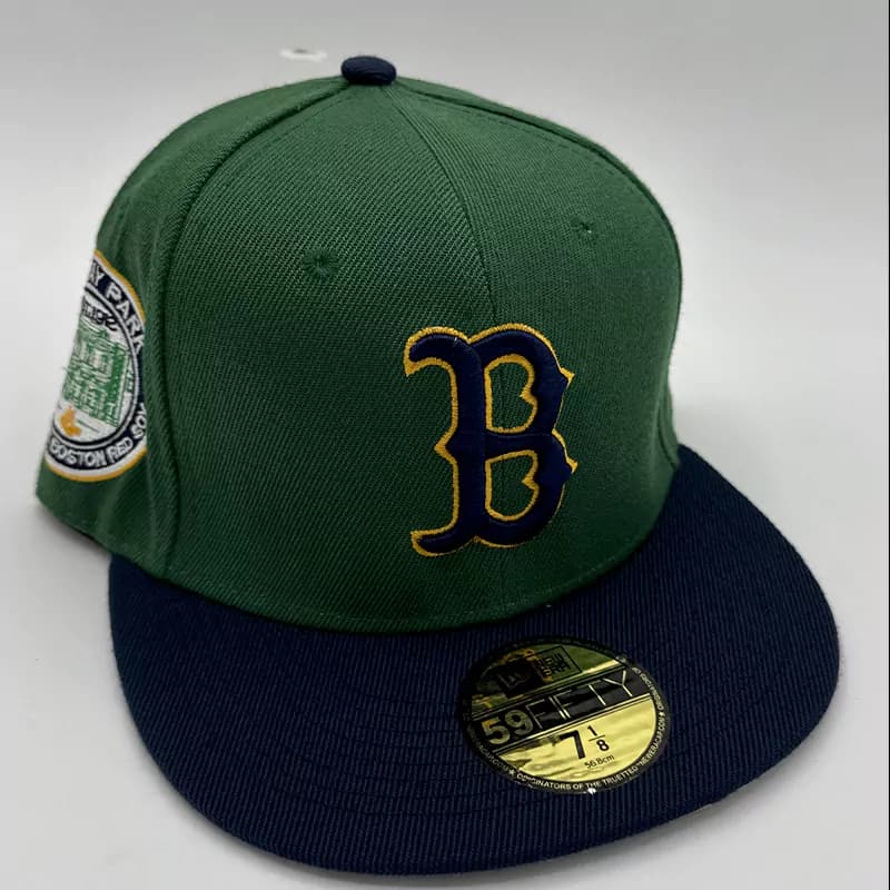 کلاه کپ فیت بک B Boston