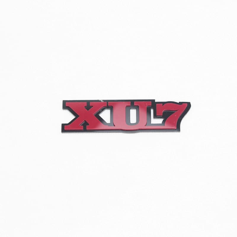 آرم XU7 قرمز ( بسته ی 5 عددی )