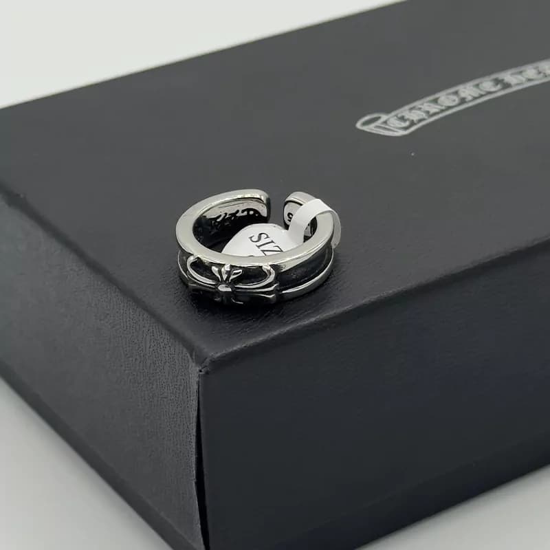 انگشتر کروم هارتز استیل کد 2 (Chrome Hearts)