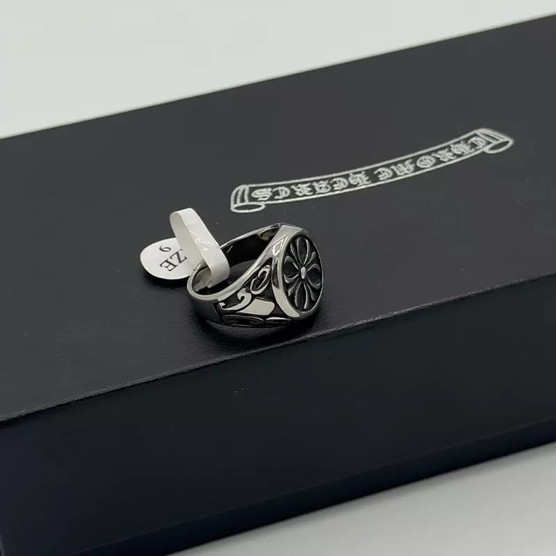انگشتر کروم هارتز استیل کد 11 (Chrome Hearts) — تصویر ۲