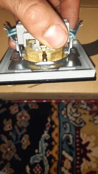 پریز ارت دار ویرا مدل امگا مشکی کد m19601