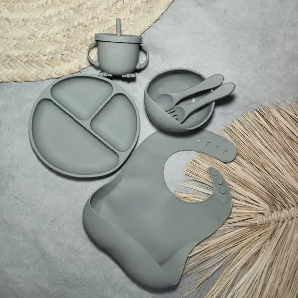 ست ظرف غذا خوری سیلیکونی کودک 6 تکه