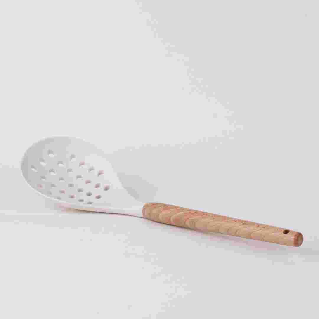 کفگیر برند MGS کد P4650