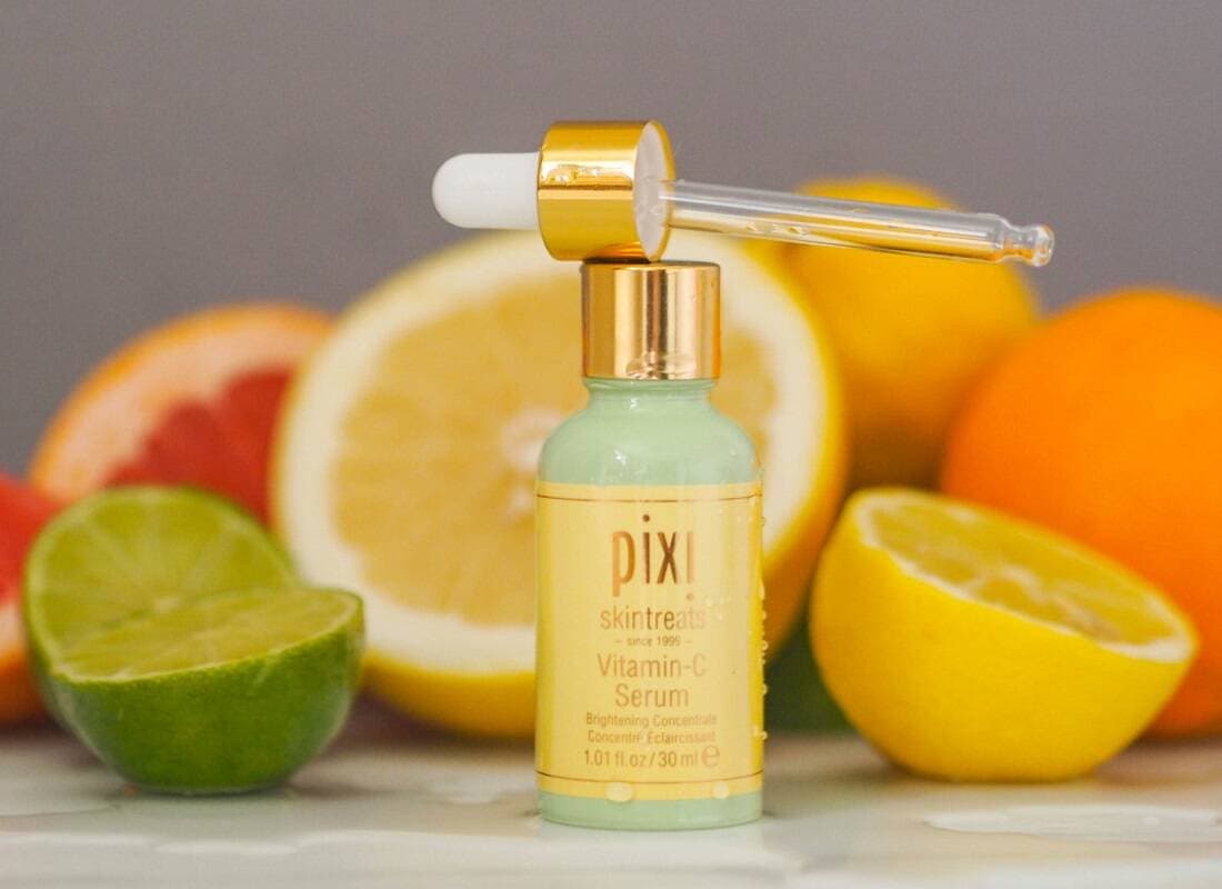 سرم ویتامین سی پیکسی Pixi حجم 30 میل | شفاف کننده و روشن کننده و کوچک کننده منافذ پوست — تصویر ۷