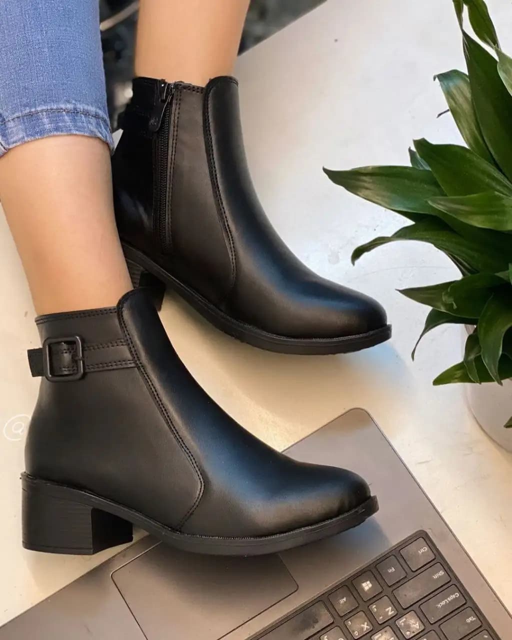 نیمبوت واکس خور کد 4807 — تصویر ۷