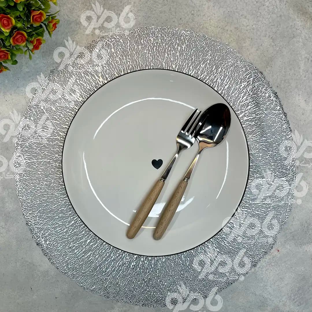 زیر بشقابی و رومیزی گرد چرم مصنوعی — تصویر ۵