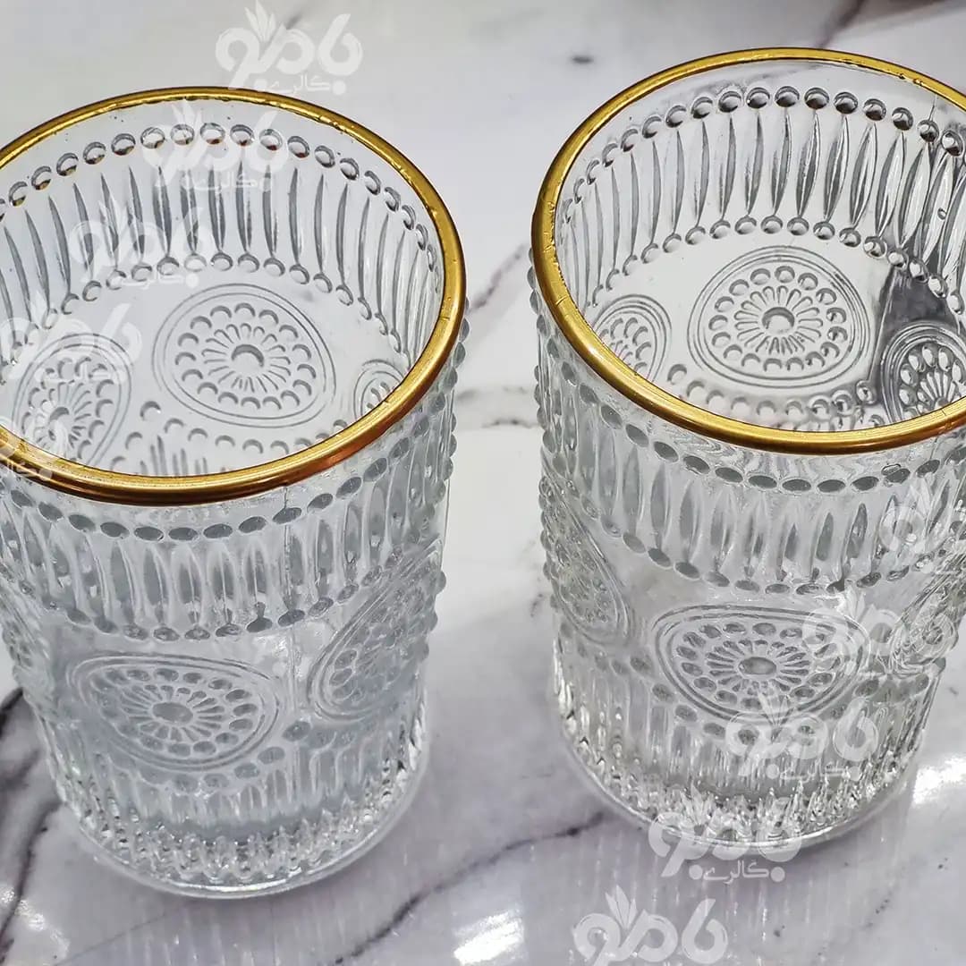 لیوان شیشه ای بلند طرح زارا لب طلا — تصویر ۴