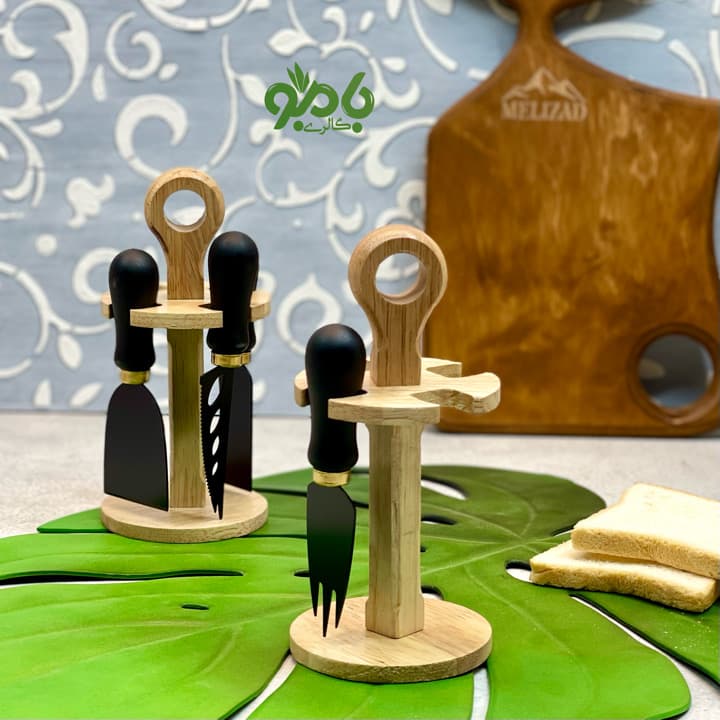 استند کارد صبحانه چوبی گرد کلاسیک 02 — تصویر ۳