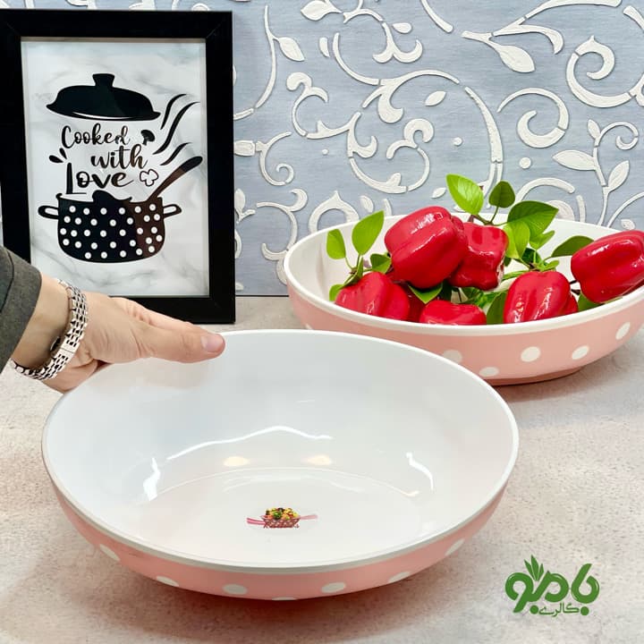 کاسه خالدار بیضی بزرگ