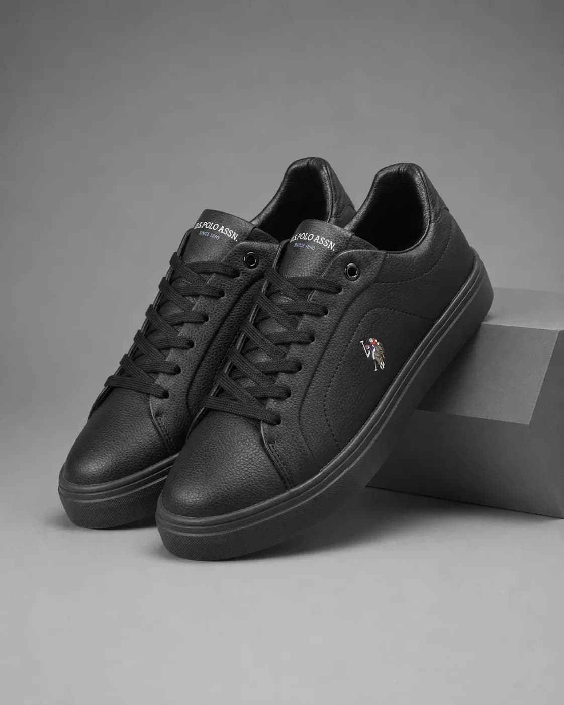 ونس 210319 POLO مشکی