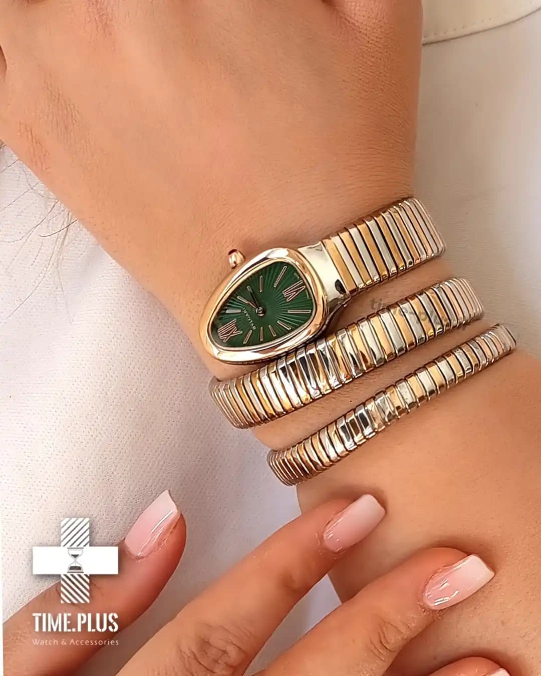 ساعت زنانه bulgari Serpenti — تصویر ۴
