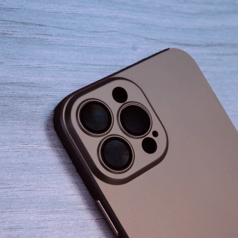 کاور مدل 28m مناسب برای گوشی موبایل اپل iphone 12 pro max کد B21903 — تصویر ۲