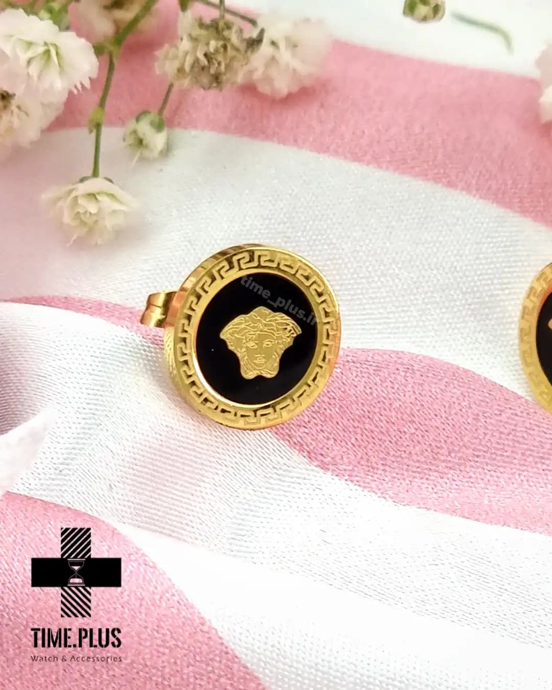 گوشواره Versace — تصویر ۴