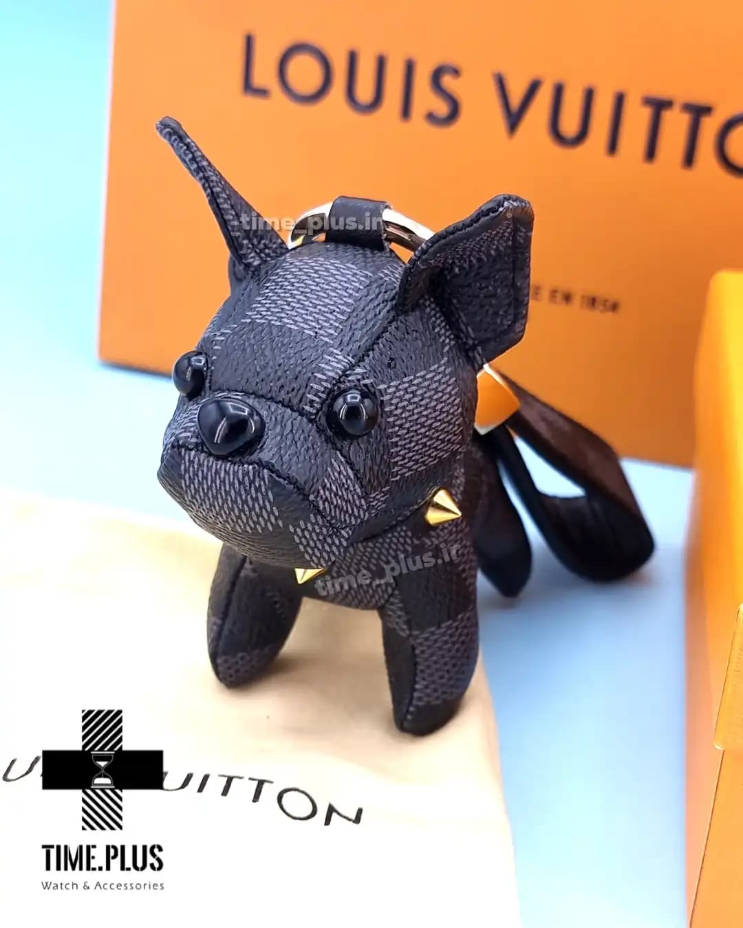 جاسوئیچی Louis Vuitton طرح سگ — تصویر ۲