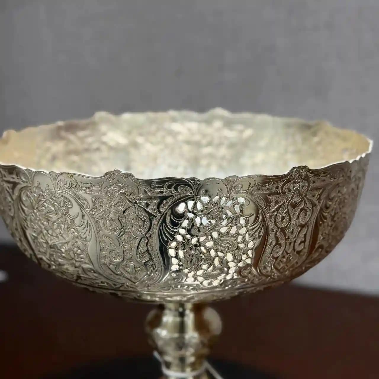 ست هفت پارچه آجیل خوری نقره قلم گل و مرغ — تصویر ۷