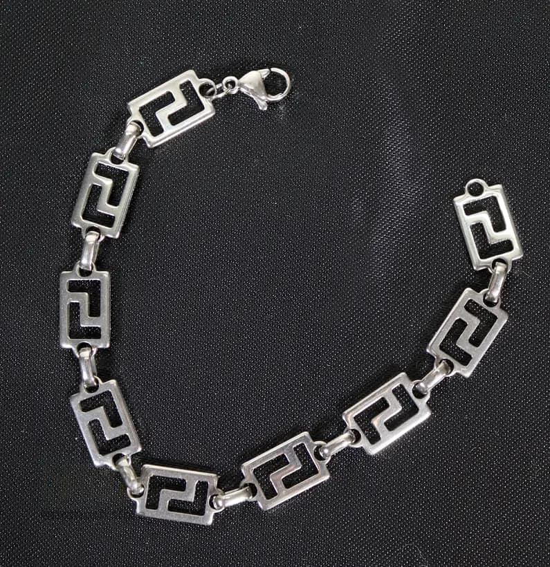 دستبند استیل کد 18002