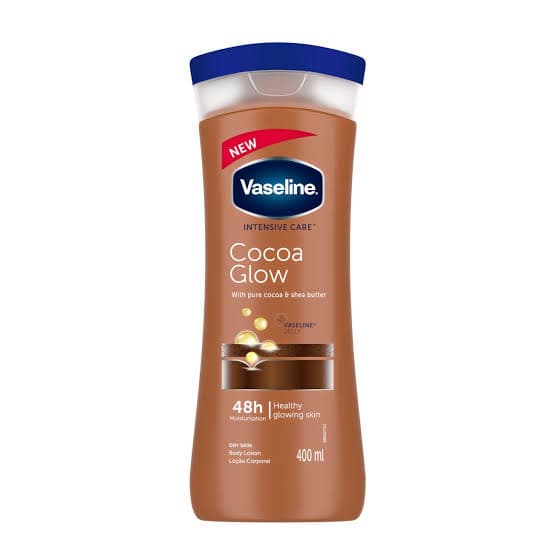 لوسيون بدن وازلين مدل Cocoa Glow حاوى عصاره كاكائو و شى باتر مناسب پوست هاى خشك 400 ميلى ليتر