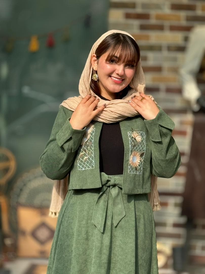کت و دامن آنیل یشمی — تصویر ۲